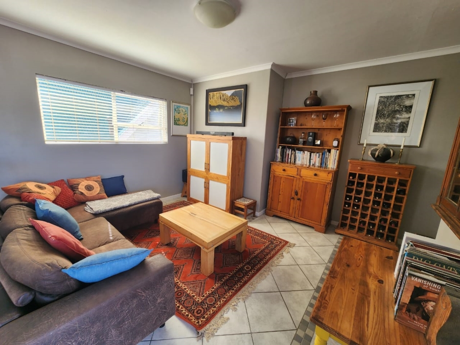 To Let 3 Bedroom Property for Rent in Kleinkrantz Western Cape